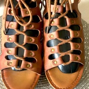 Self esteem gladiator brown sandals